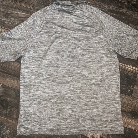 Colosseum Gray LSU Men's Polo Shirt Eye Of The Tiger Short Sleeve Dry Fit Medium - Picture 5 of 5